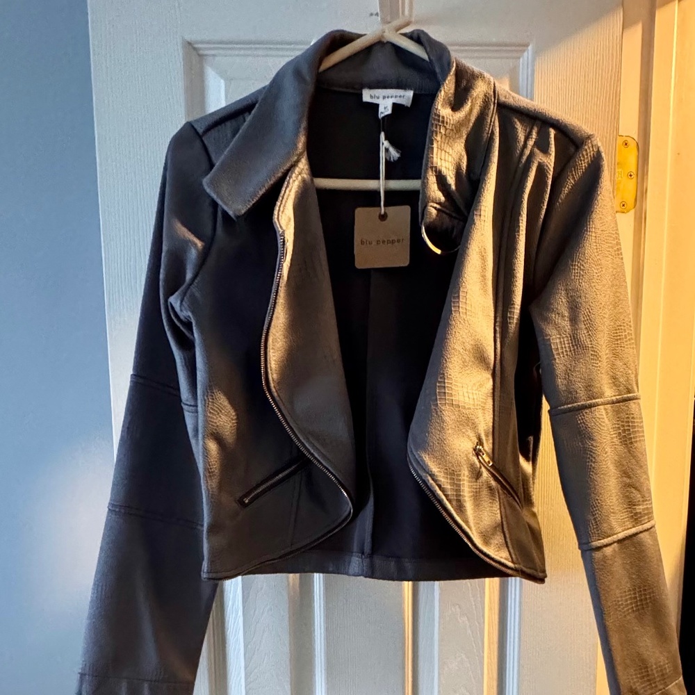 Faux leather cropped moto